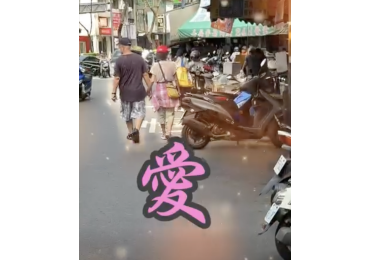 (圖)📍台中市中心北區特派報導｜莊敬小編視角出動！ 這裡有超好吃的蛋餅、香氣滿滿的豆花、 有霸氣十足的大哥 💪 也有牽手散步的恩愛夫妻 👩‍❤️‍👨 看似反差的存在感，其實都藏著共同的秘密——