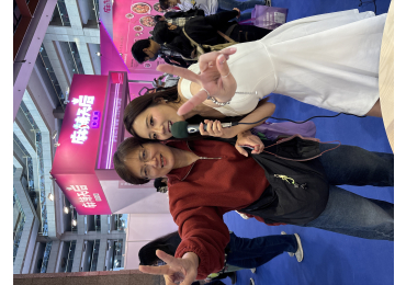 (圖)🎥✨ 這幾天莊敬生活百貨加盟展 真的 花絮太多、精彩太多！ 小編先來一段 無背景音、無音效的沉浸式影片